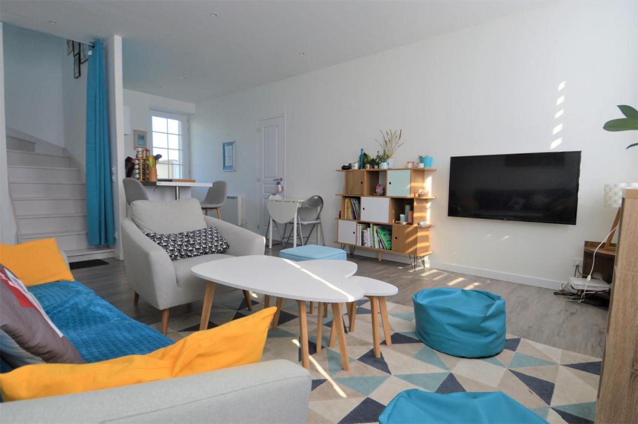 Appartement Moderne Avec Terrasse A 500M De La Mer Courseulles-sur-Mer Kültér fotó