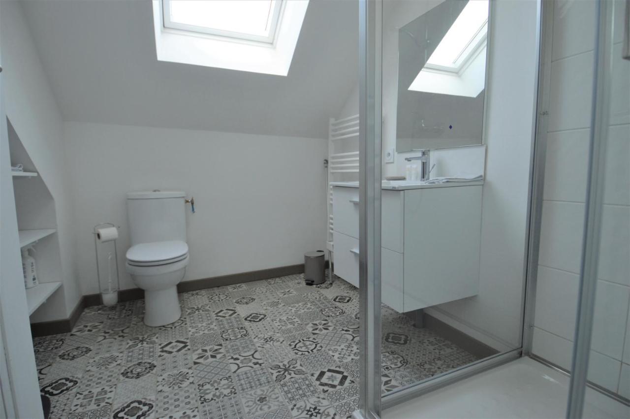 Appartement Moderne Avec Terrasse A 500M De La Mer Courseulles-sur-Mer Kültér fotó